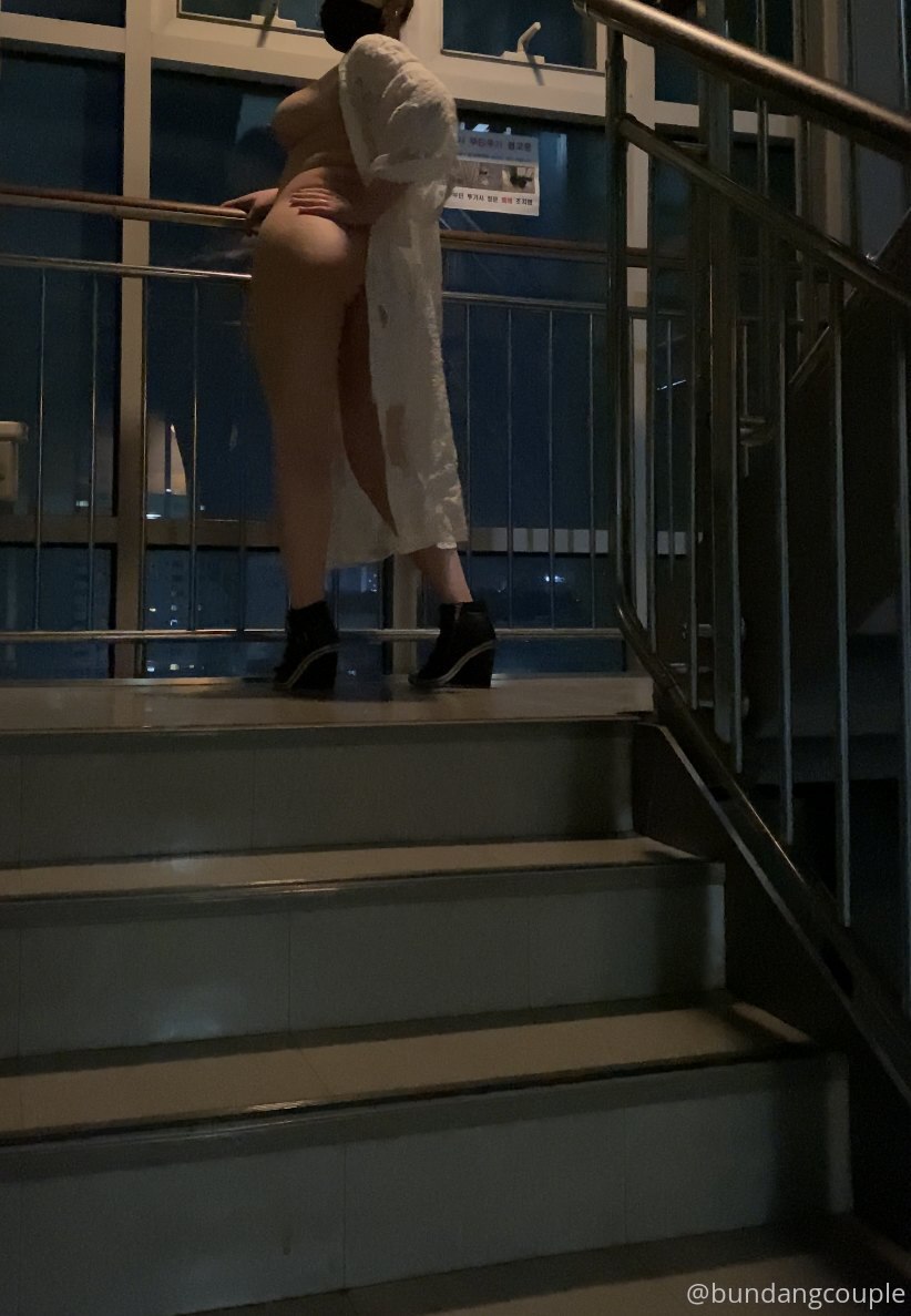 【2023-11-05】black stockings 2